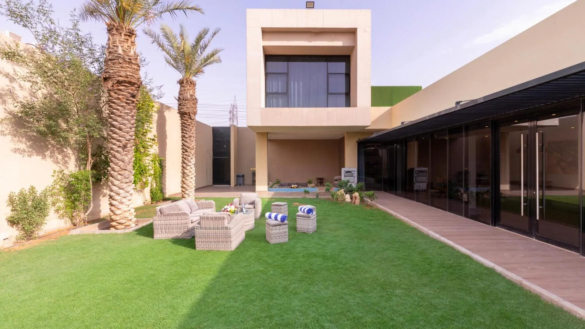 المنتجعات الأولى الرياض المملكة العربية السعودية